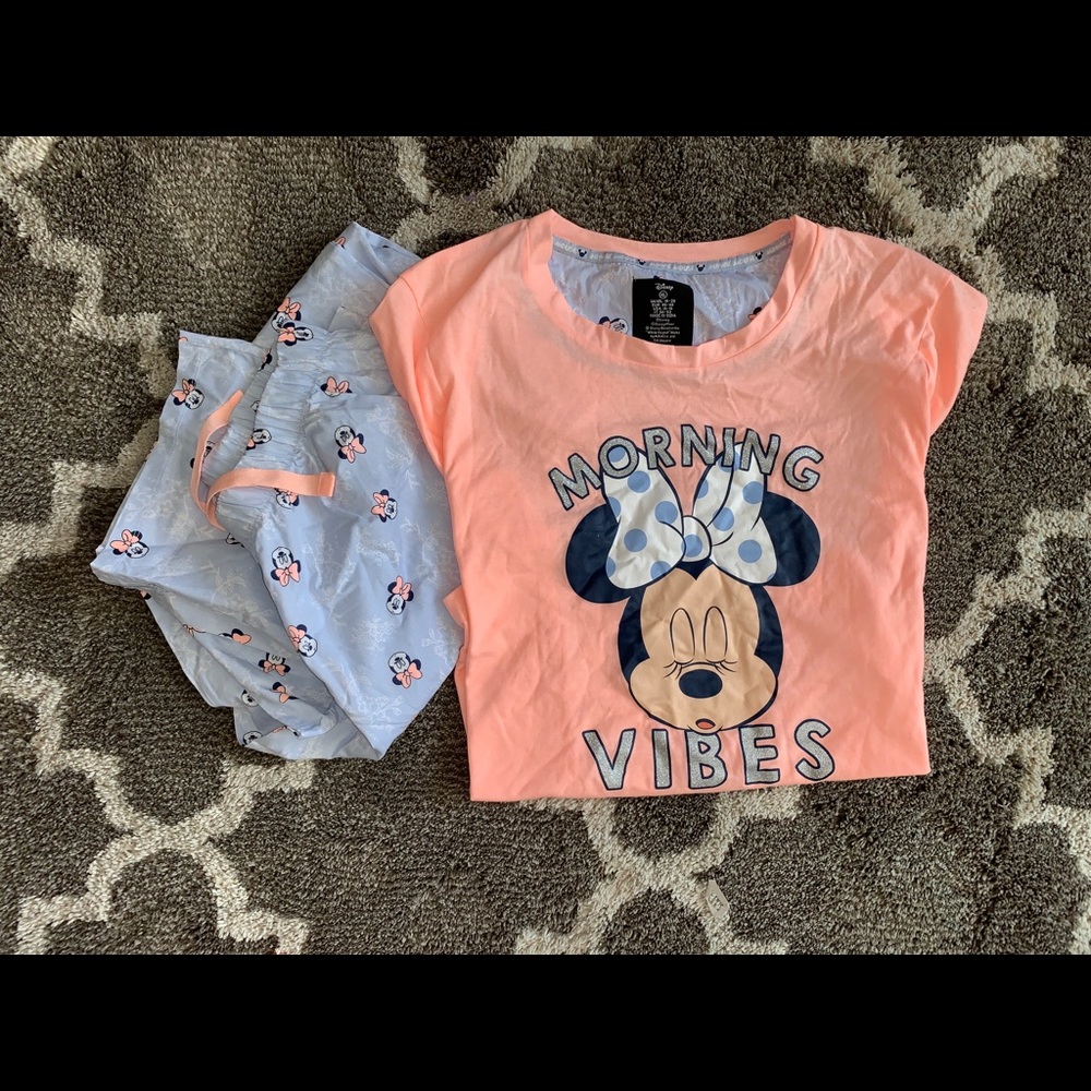 NWOT Minnie Mouse pajamas